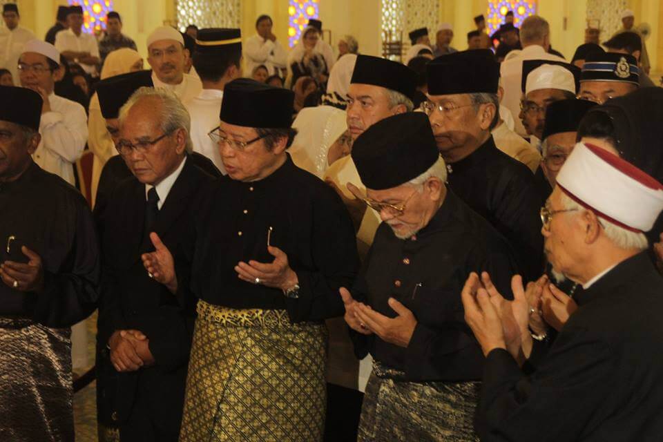 Abang Jo