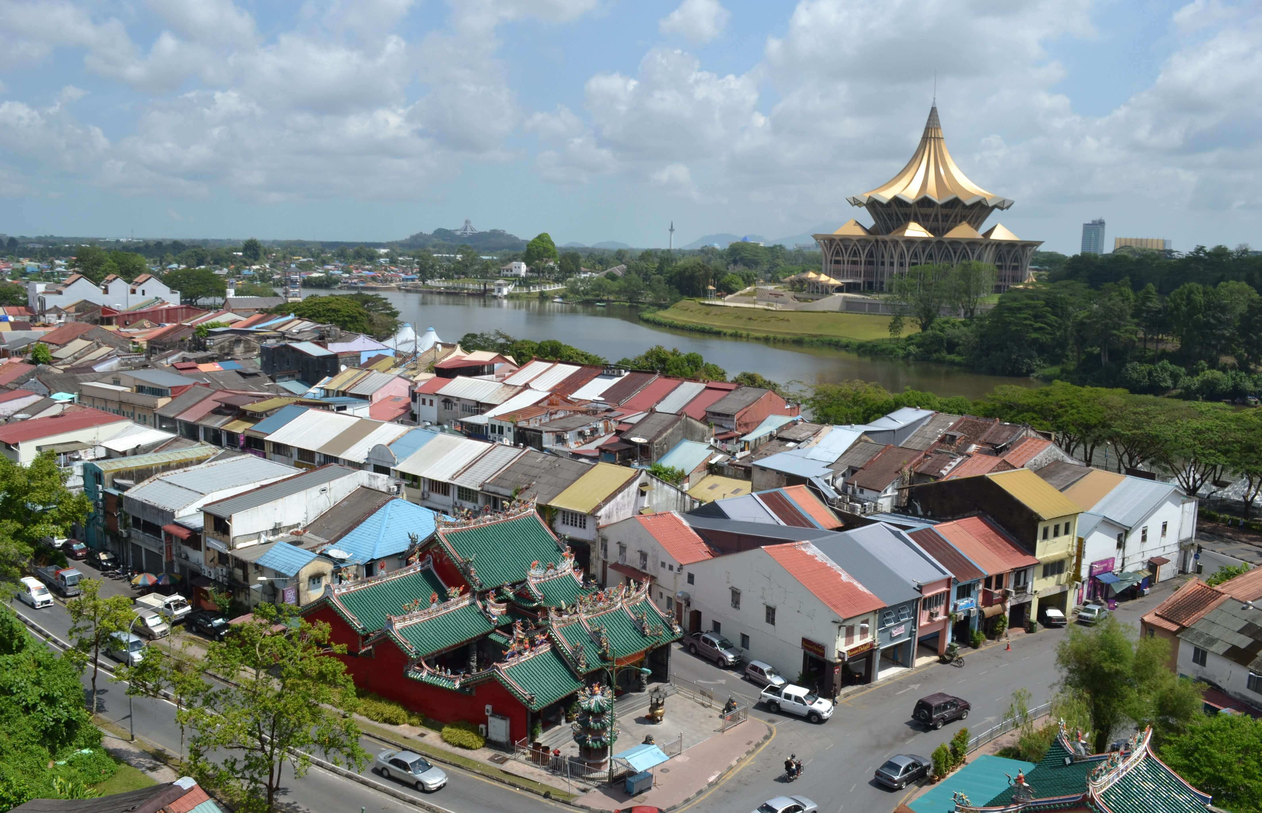 3 Port Cafe Dan Restoran Rooftop Yang Steady Di Kuching