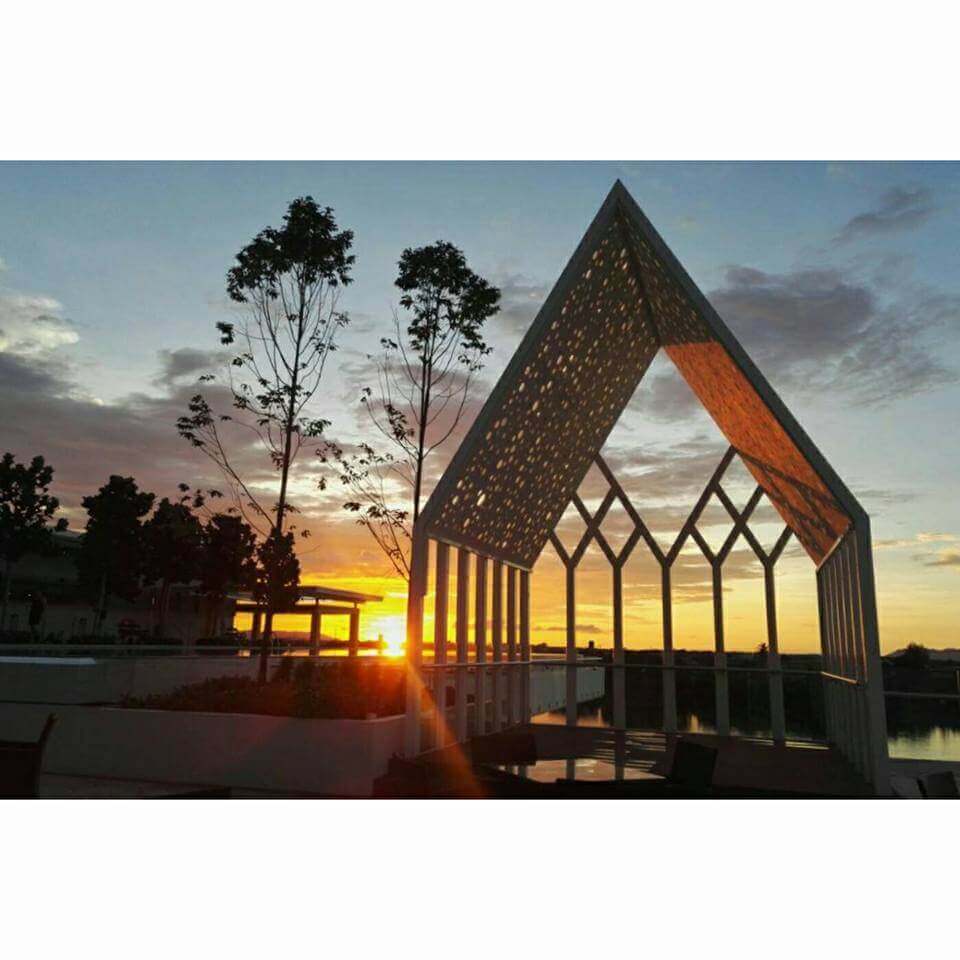 3 Port Cafe Dan Restoran Rooftop Yang Steady Di Kuching