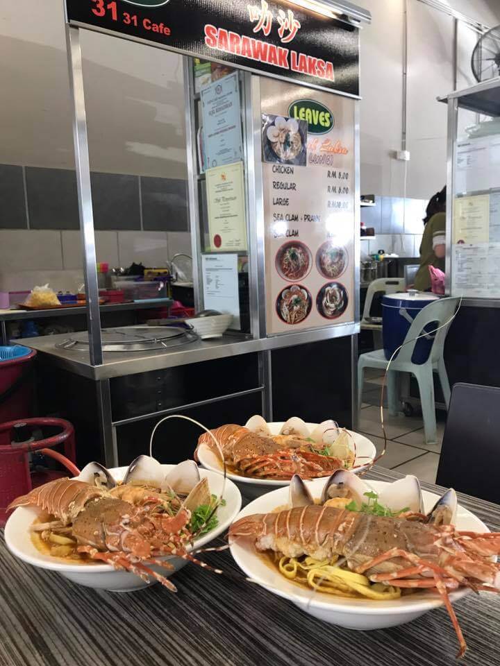 Nikmati Lobster Gergasi Di Hochiak Lobster Sarawak Laksa