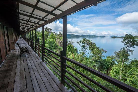 3 Resort Dalam Hutan Hujan Tropika Yang Anda Perlu Cuba Di Sarawak 3 Resort Dalam Hutan Hujan Tropika Yang Anda Perlu Cuba Di Sarawak