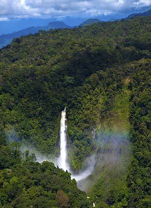 3 Air Terjun Ini Merupakan Antara HiddenGem Terbaik Di Sarawak