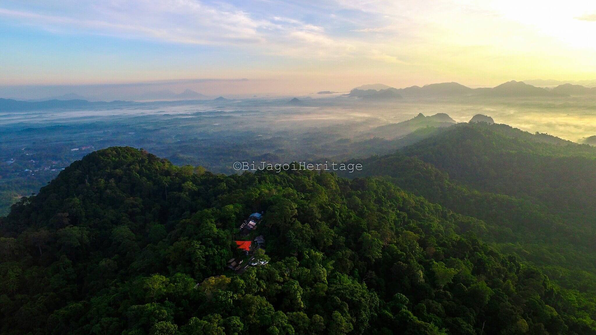 Tarikan Pelancongan Di Sarawak Yang Anda Perlu Lawat Untuk Tahun 2018 Tarikan Pelancongan Di Sarawak Yang Anda Perlu Lawat Untuk Tahun 2018