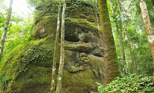 Batu Panggah Di Borneo Highland Resorts Ceritakan Kisah Cinta Terlarang Dua Insan