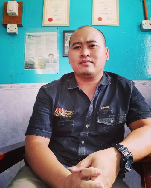 Baru 32 Tahun, Guru Dari Sarawak Ini Kongsi Tips Jadi Guru Besar Termuda Di Malaysia