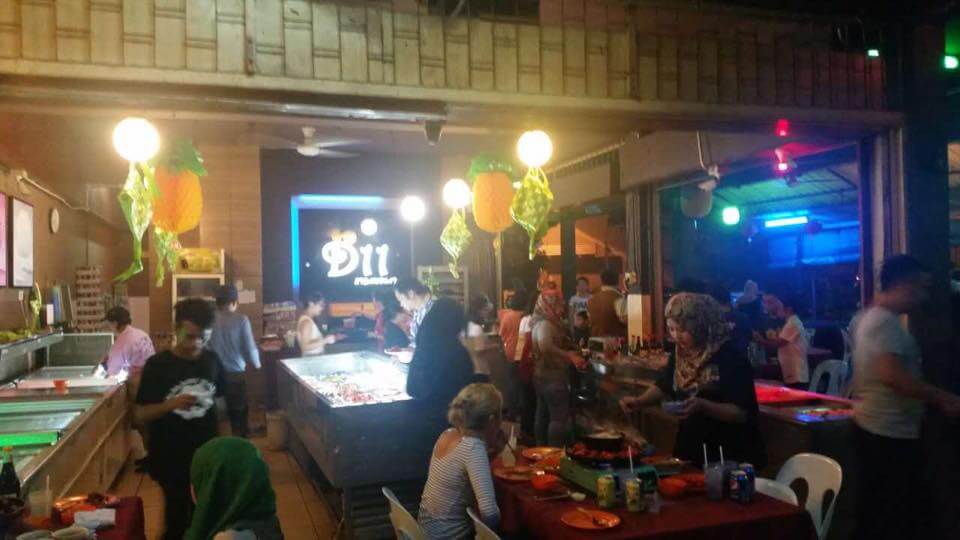 5 Lokasi Steamboat Buffet Yang Anda Mesti Cuba Di Kuching