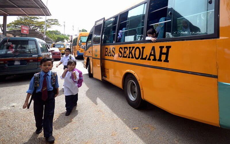 Tampung 3000 Penumpang Setiap Hari, Pelajar Sarawak Bakal Nikmati Bas Sekolah Percuma