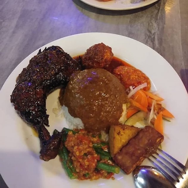 Ini Adalah 4 Tempat Yang Menyajikan Makanan Indonesia Di Kuching