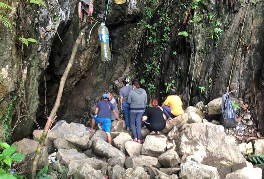 Seorang Maut Tertimbus Ketika Melombong Emas Di Bau, Manakala 2 Lagi Terselamat